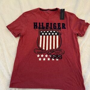 NWT Tommy Hilfiger Men’s Graphic T-Shirt Size L | Red Cotton Jersey | Logo Tee